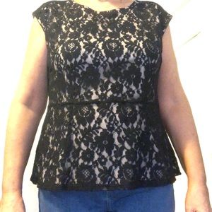 Black lace top size L